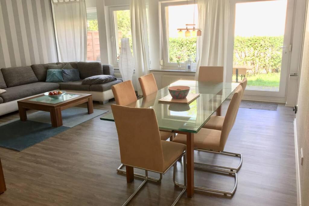 Apartment 120 Qm -3 Schlafzimmer-2 Baeder- Fuer 7 Gaeste Дюссельдорф Екстер'єр фото